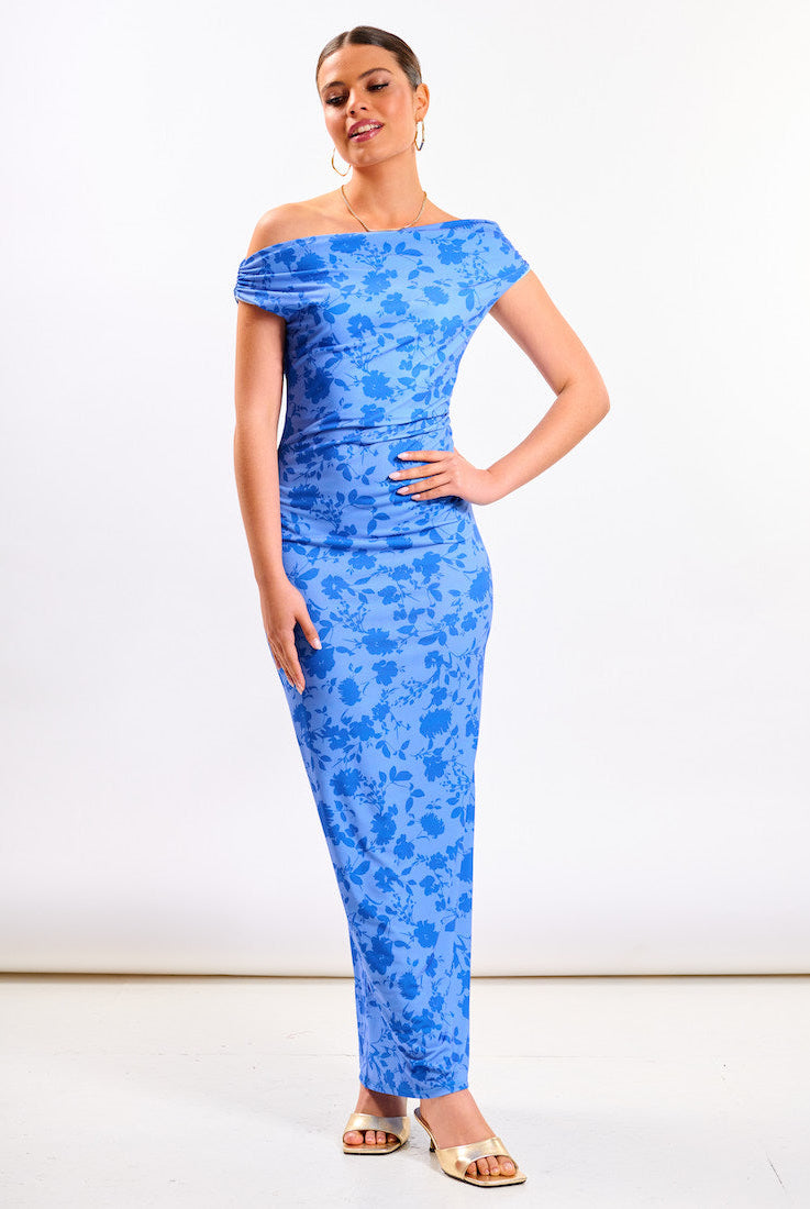 The Colours Everyone’s Wearing This Wedding Season: Blue & Green