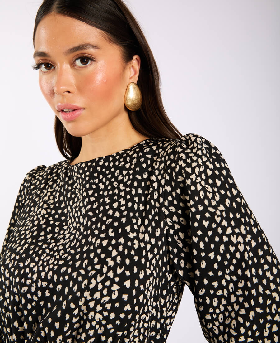 Black Spotty 3/4 Sleeve Midi Dress detail