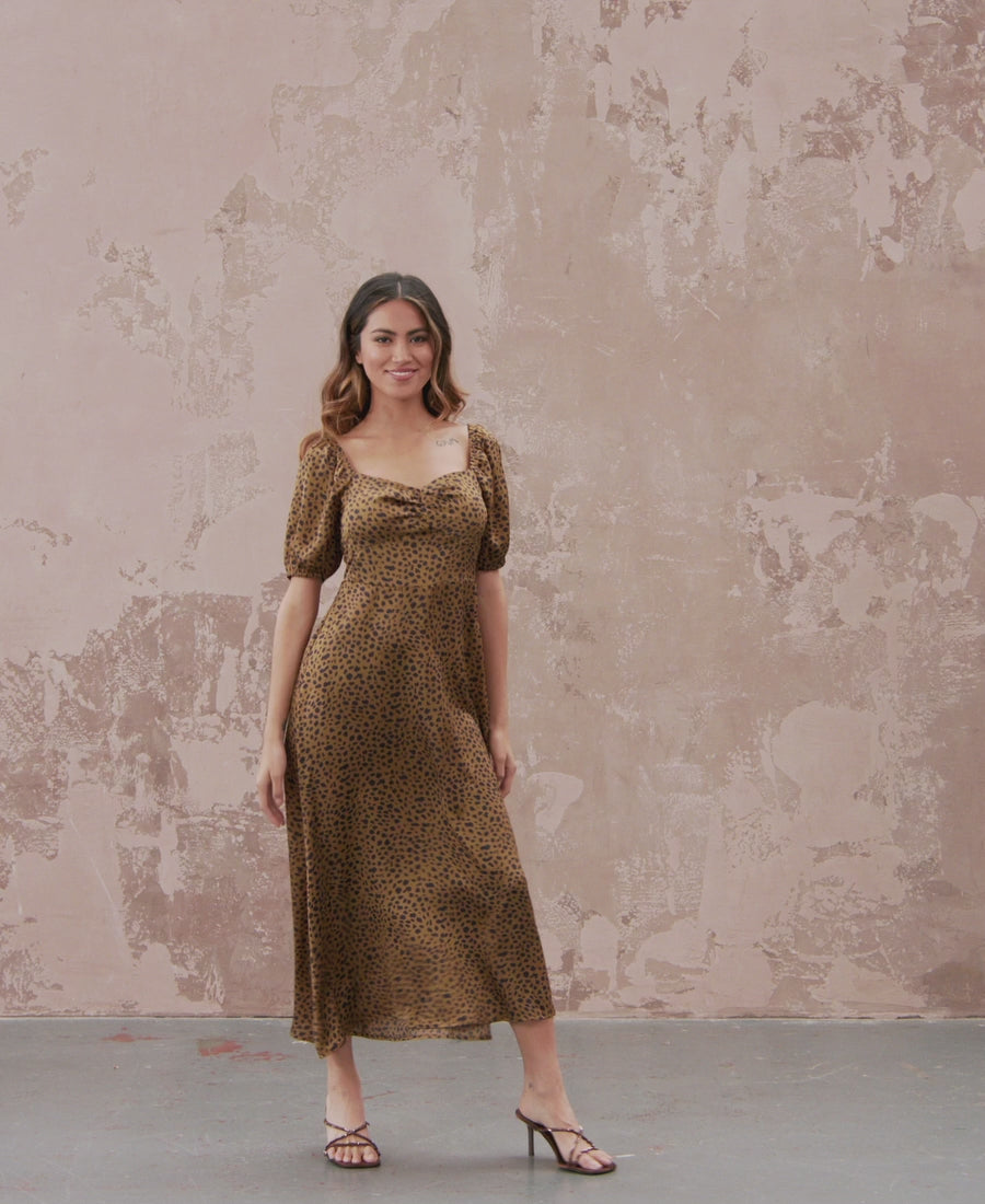 Catwalk video Olive Animal Satin Sweetheart Neck Midi Dress