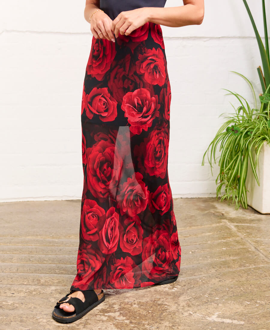 Red Rose maxi Skirt
