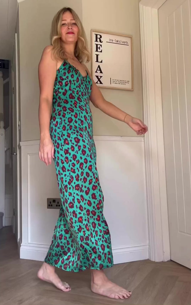 Green maxi leopard print dress