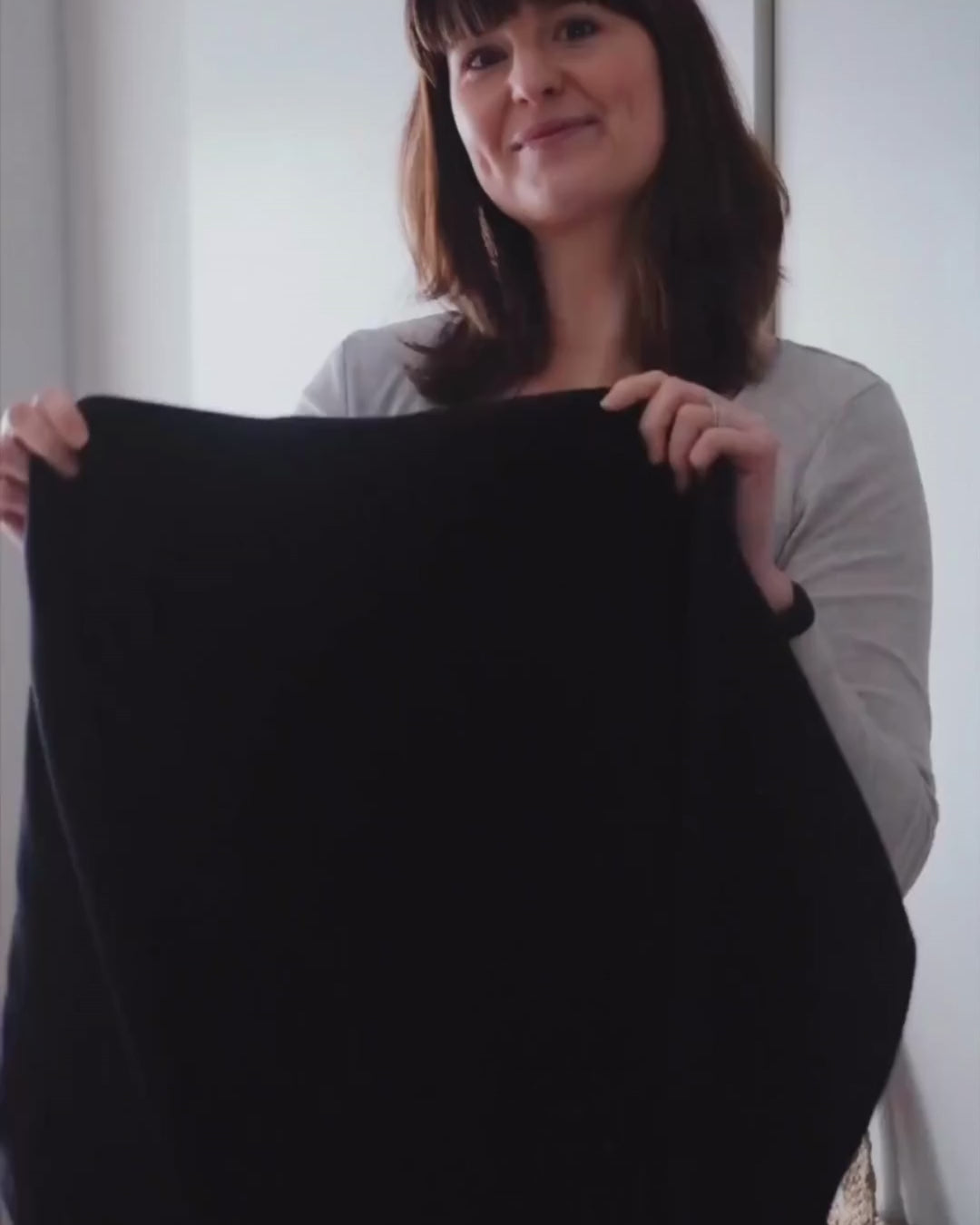 Easy Day time look video with Needs No Label satin midi skirt