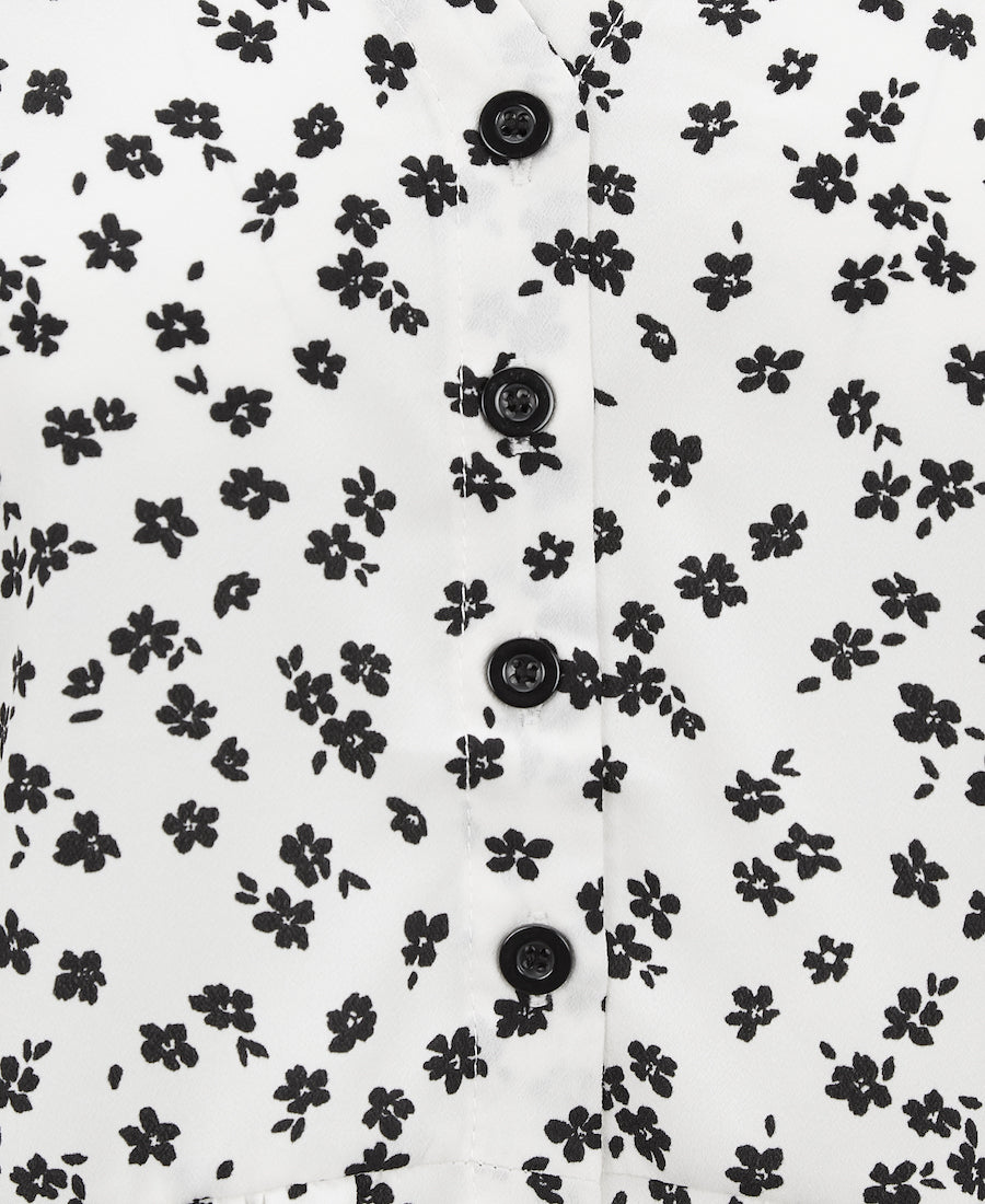 WHITE BLOUSE BLACK PATTERN